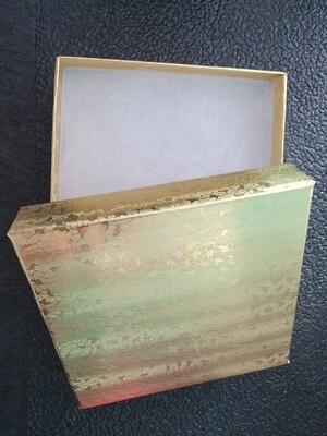 Add Gift Box