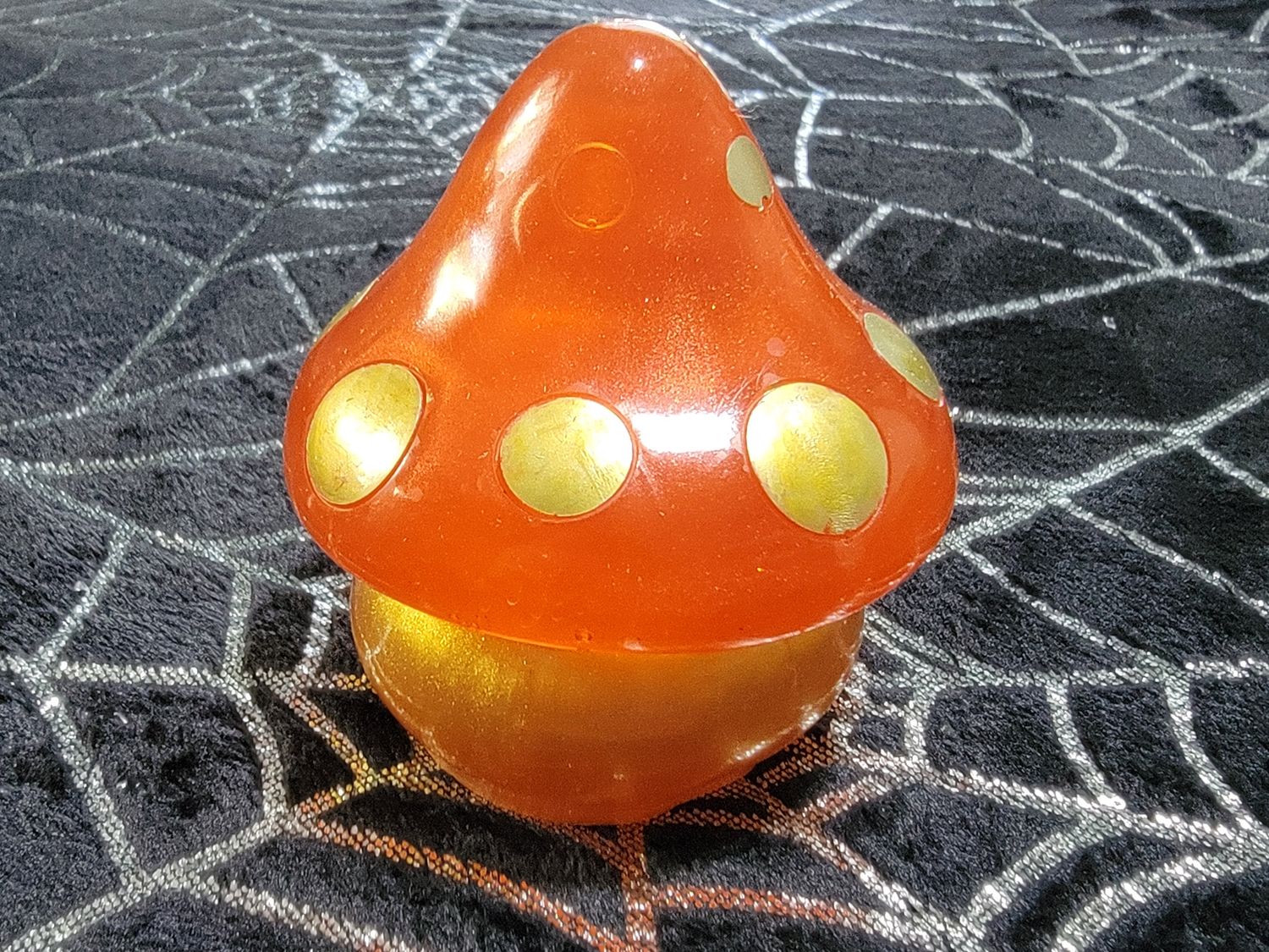 Enchanted Mushroom Handmade Resin Décor Enchanted Mushroom Handmade Resin Décor