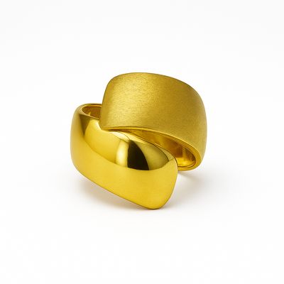 Oro amarillo volumen