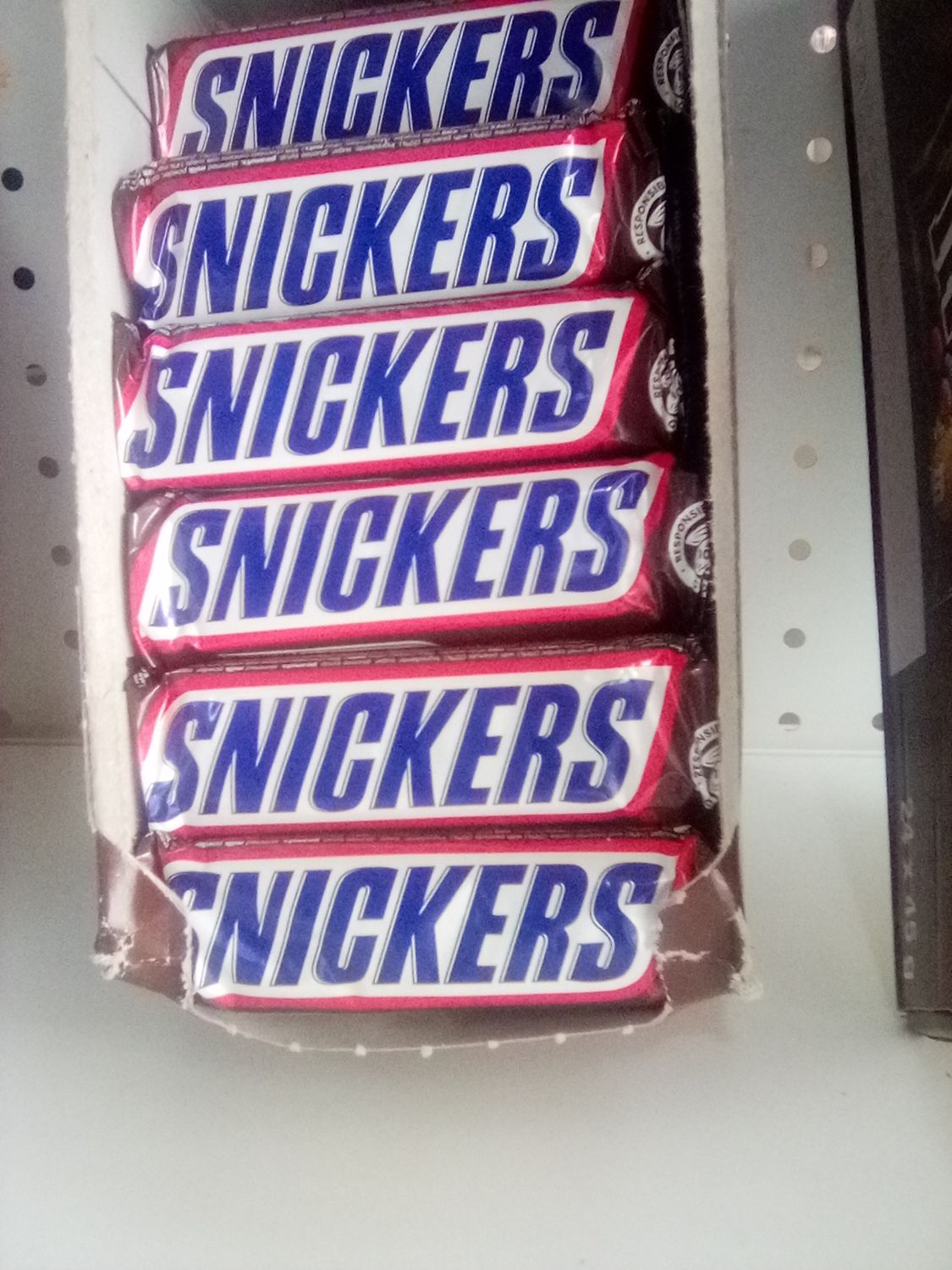 SNICKERS CHOCOLATE