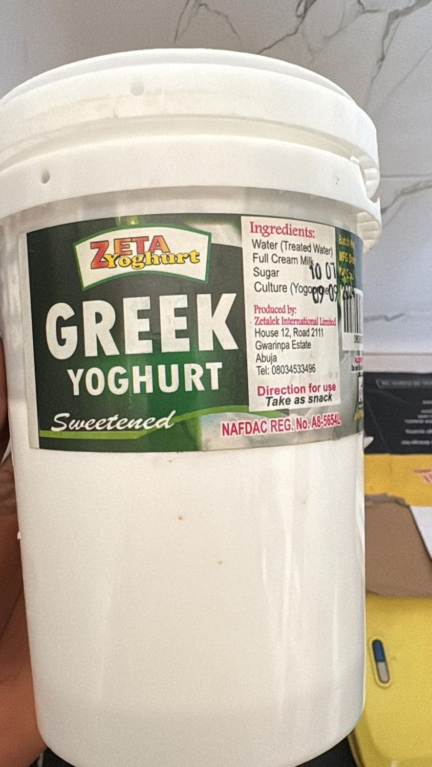 Unsweetened Greet yoghurt