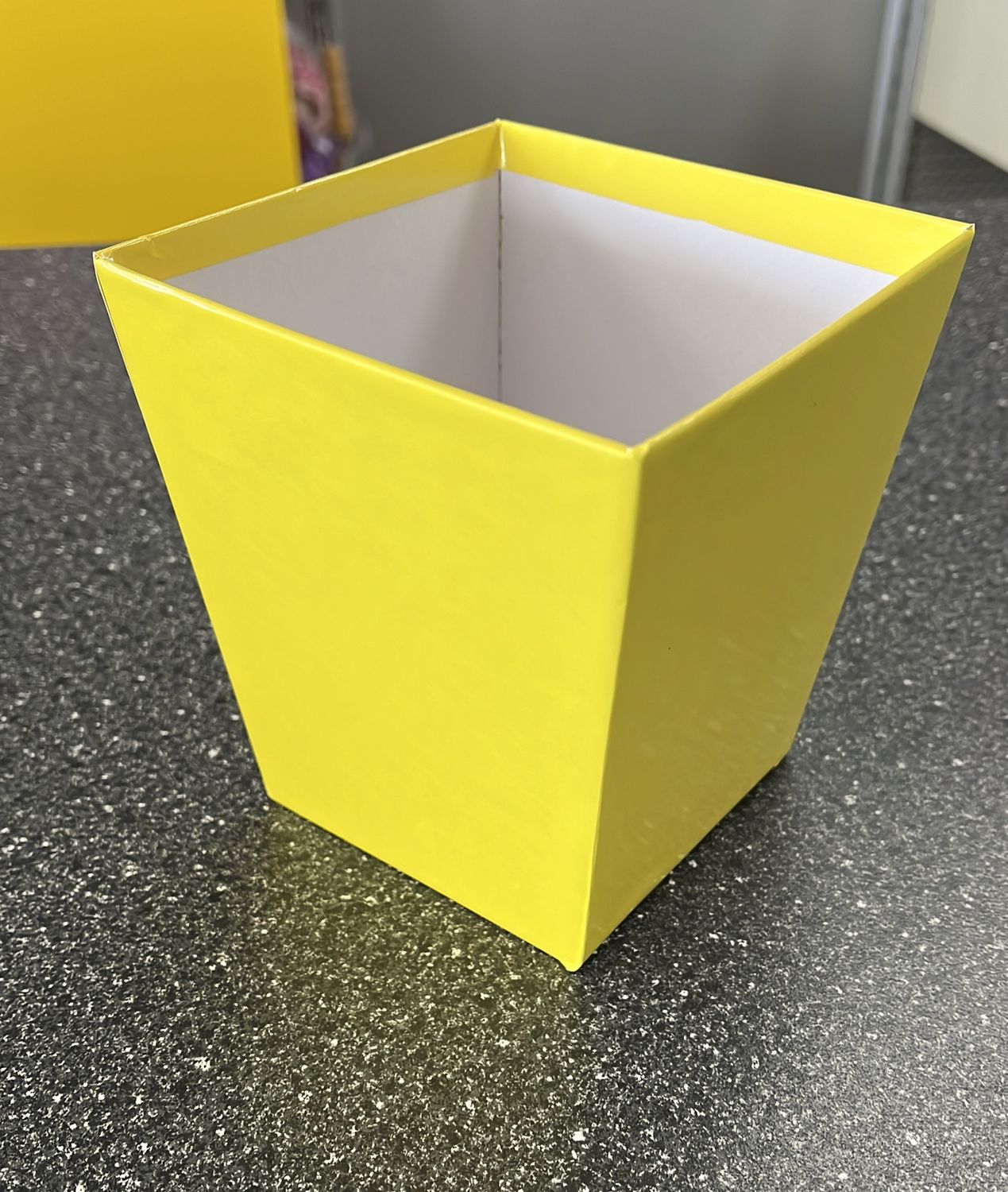 Craft Party Box Yelloow