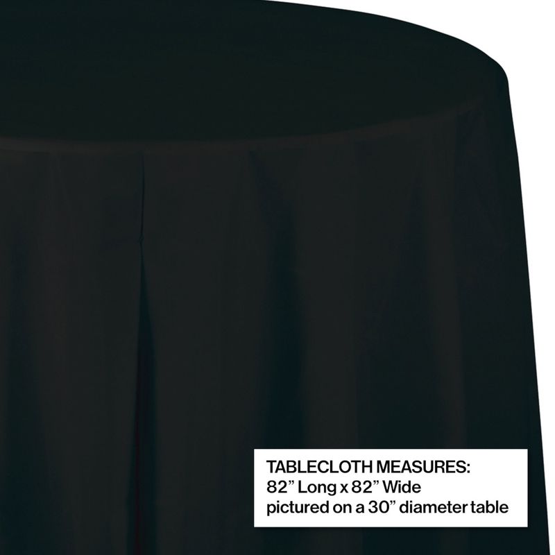 Black Velvet Oct Round Table Cover