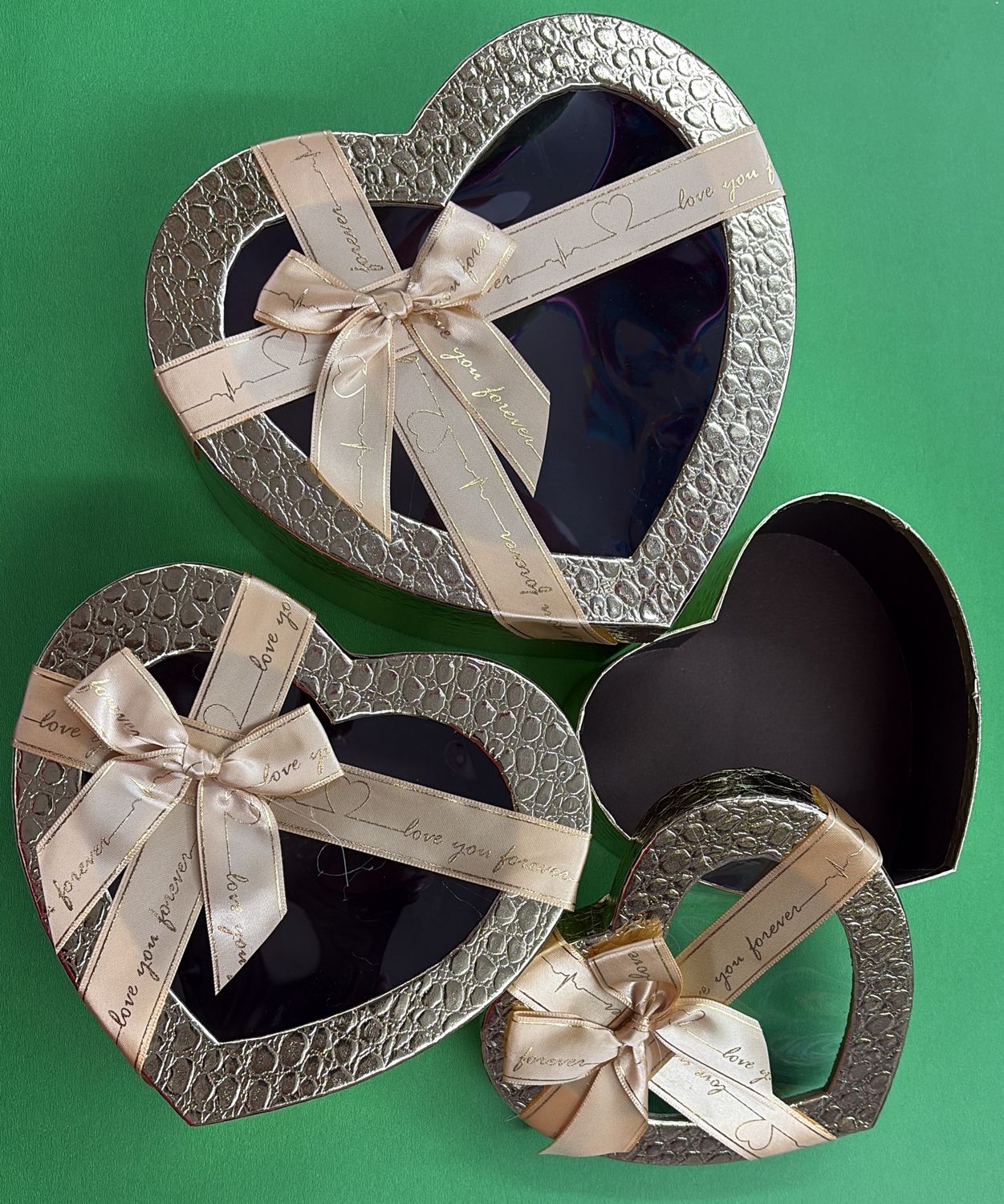 Heart Box 3 Pcs Gold Shiny Window