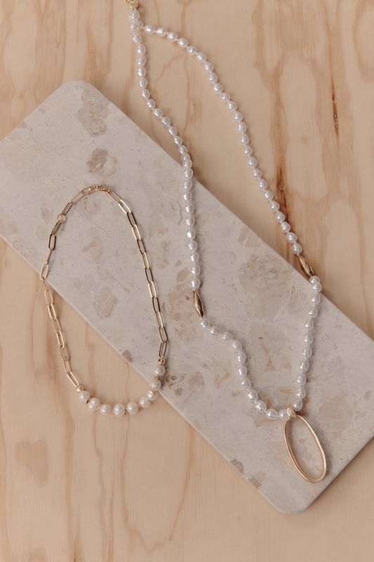 Laax  Pearl Necklace - Gold / Silver