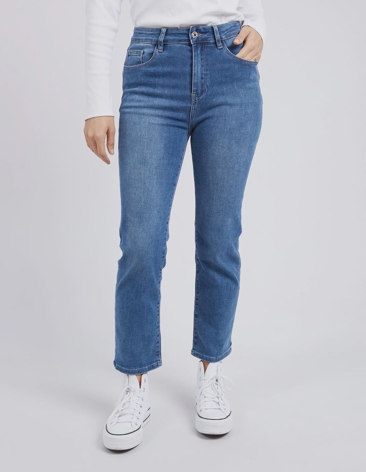 Elm | Ada Straight Leg Jean | Washed Blue Denim