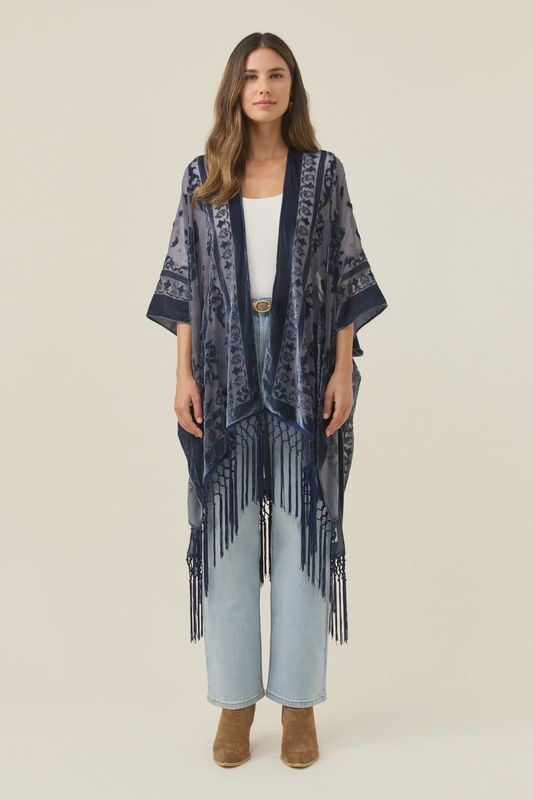 Isle Of Mine | Navi Velvet Cape | Navy