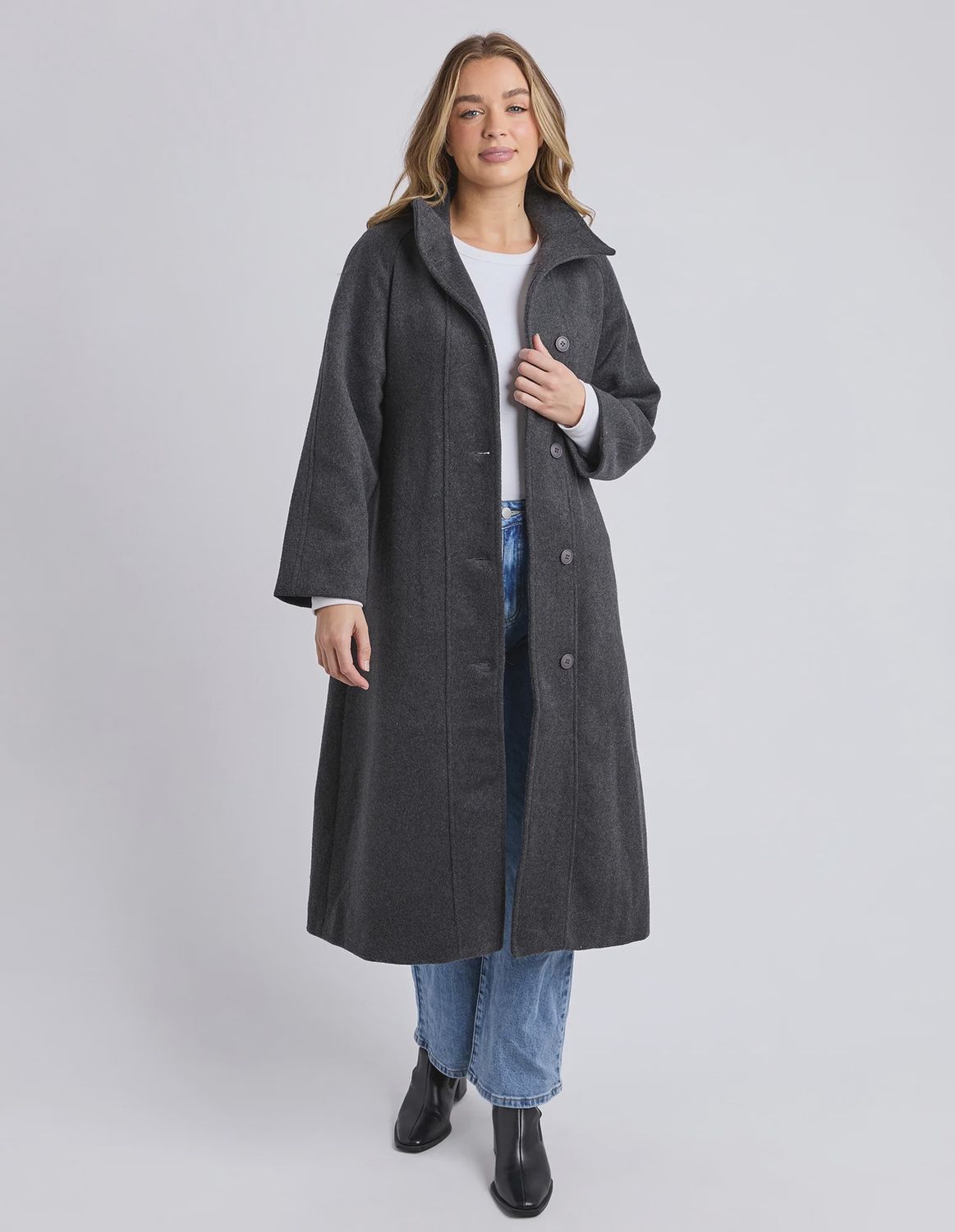 Foxwood | Fermont Coat | Charcoal