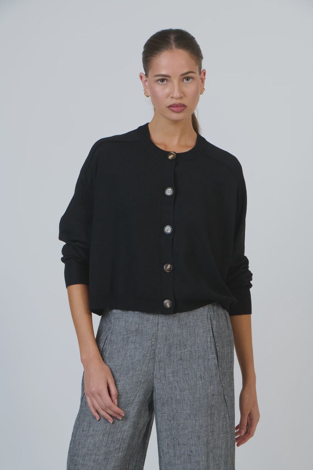 Olive et Julie | Fine Knit Cardigan | Black
