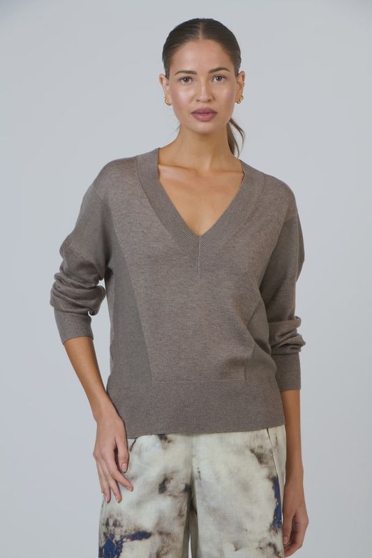 Olive et Julie | V Neck Jumper | Muck