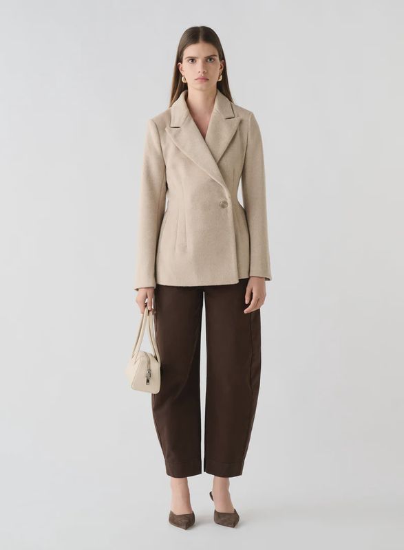 Esmaee | Eternal Blazer | Oatmeal
