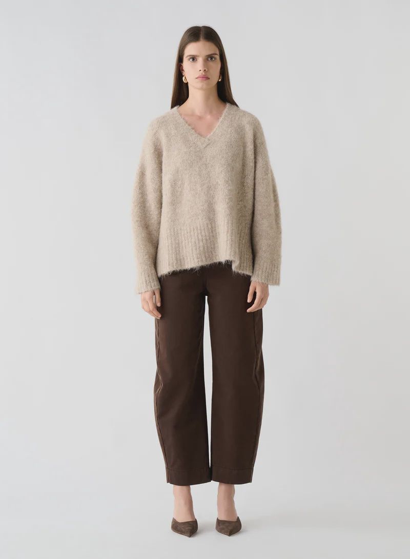 Esmaee | Whisper V Neck Sweater | Oatmeal