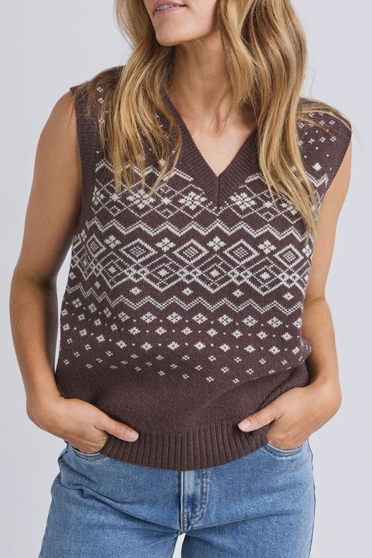 Foxwood | Nordic Vest | Chocolate &amp; White