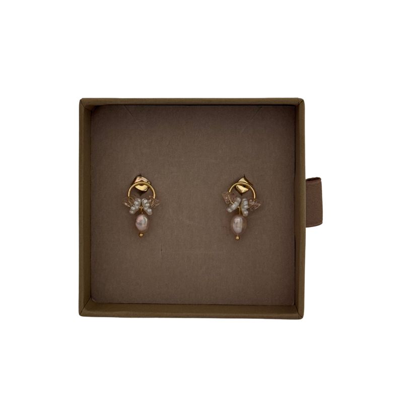 Lilio | Pink Pearl Beaded Earrings