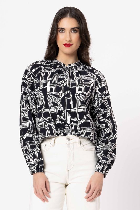 Seeking Lola | Tilly Shirt | Linework