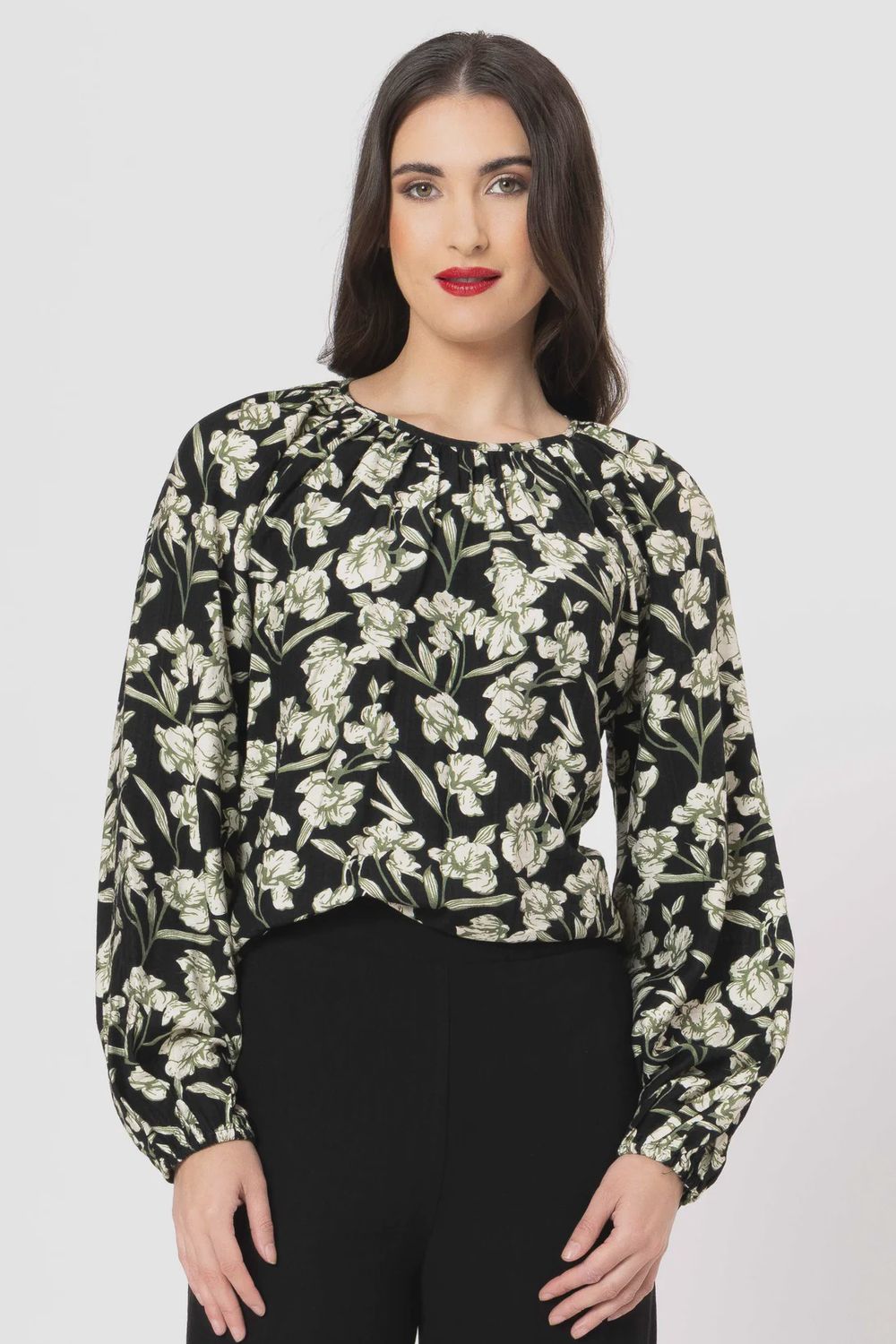 Seeking Lola | United Top | Olive Grove