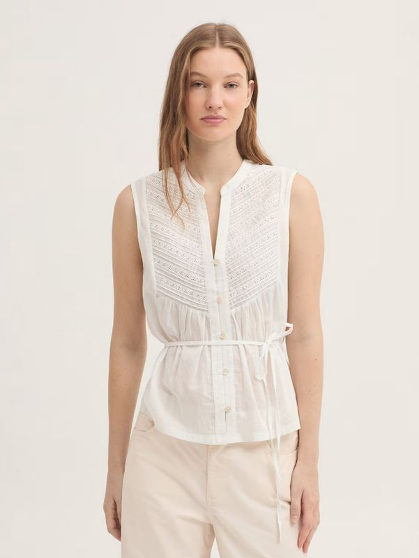 Nice Things | Blend shirt with lace edging | White