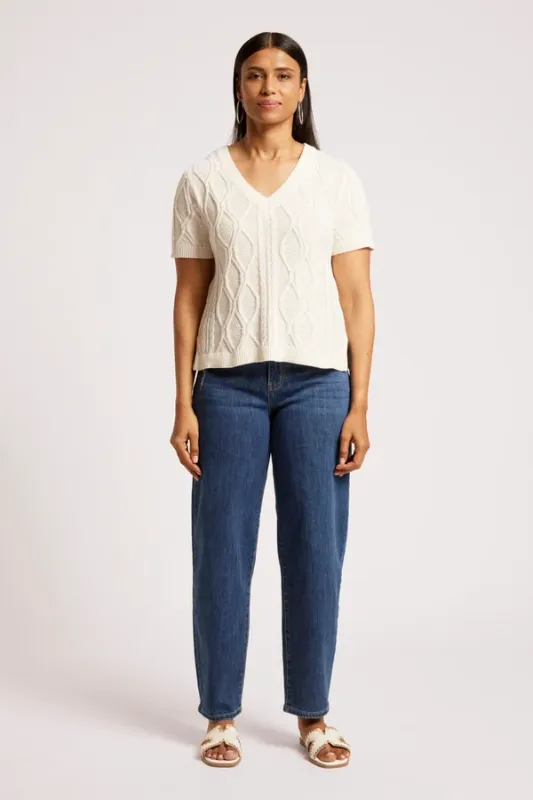 Eb + Ive | Casa Cable V Neck | White