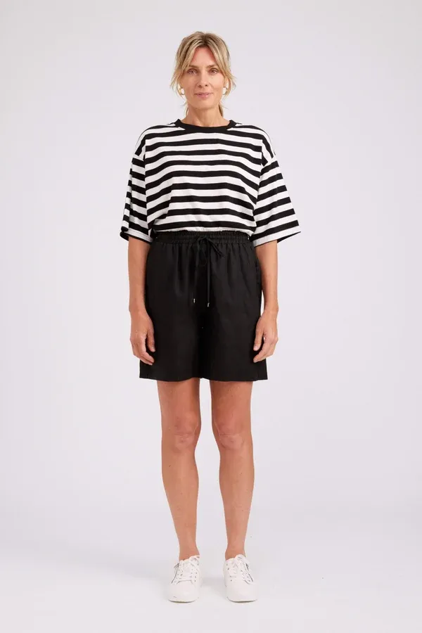 Eb &amp; Ive | Studio Bermuda Short | Black