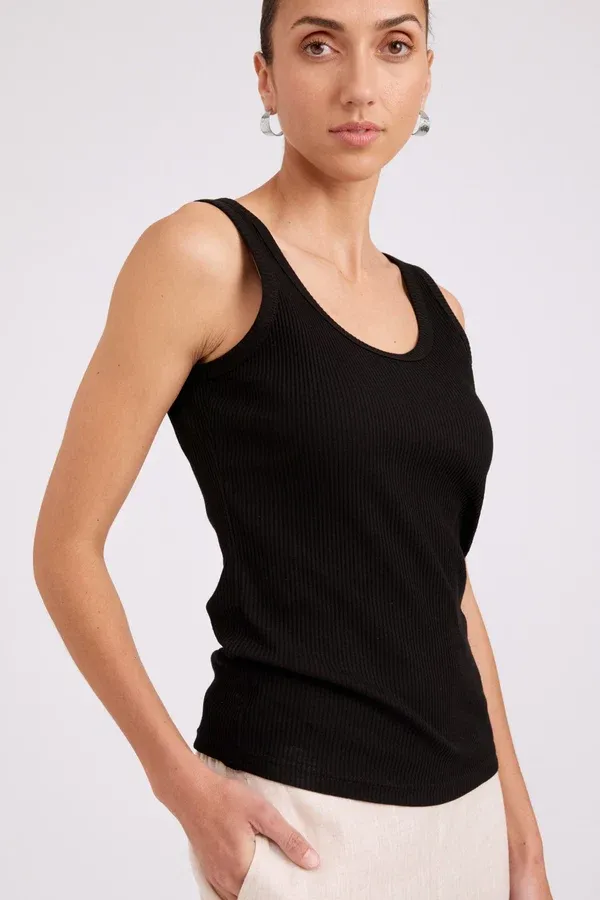 Eb &amp; Ive | Studio Ribbed Tank | Black