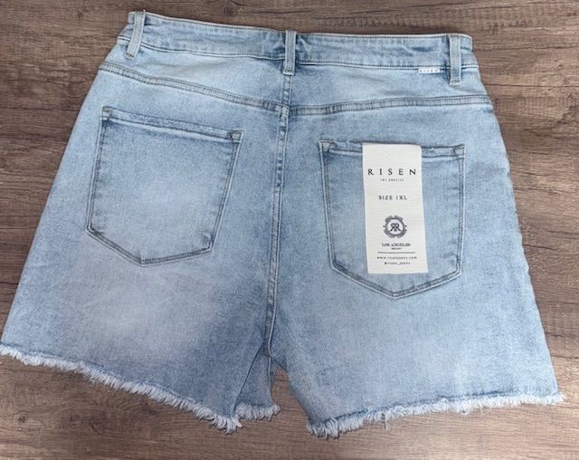 Tummy Control High Rise Plus Size Shorts - Light Wash
