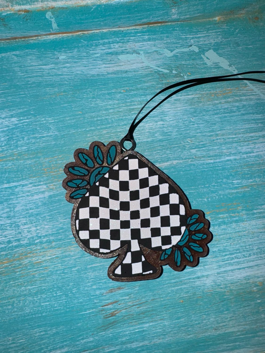 Black Checkered Spade- Champagne Toast