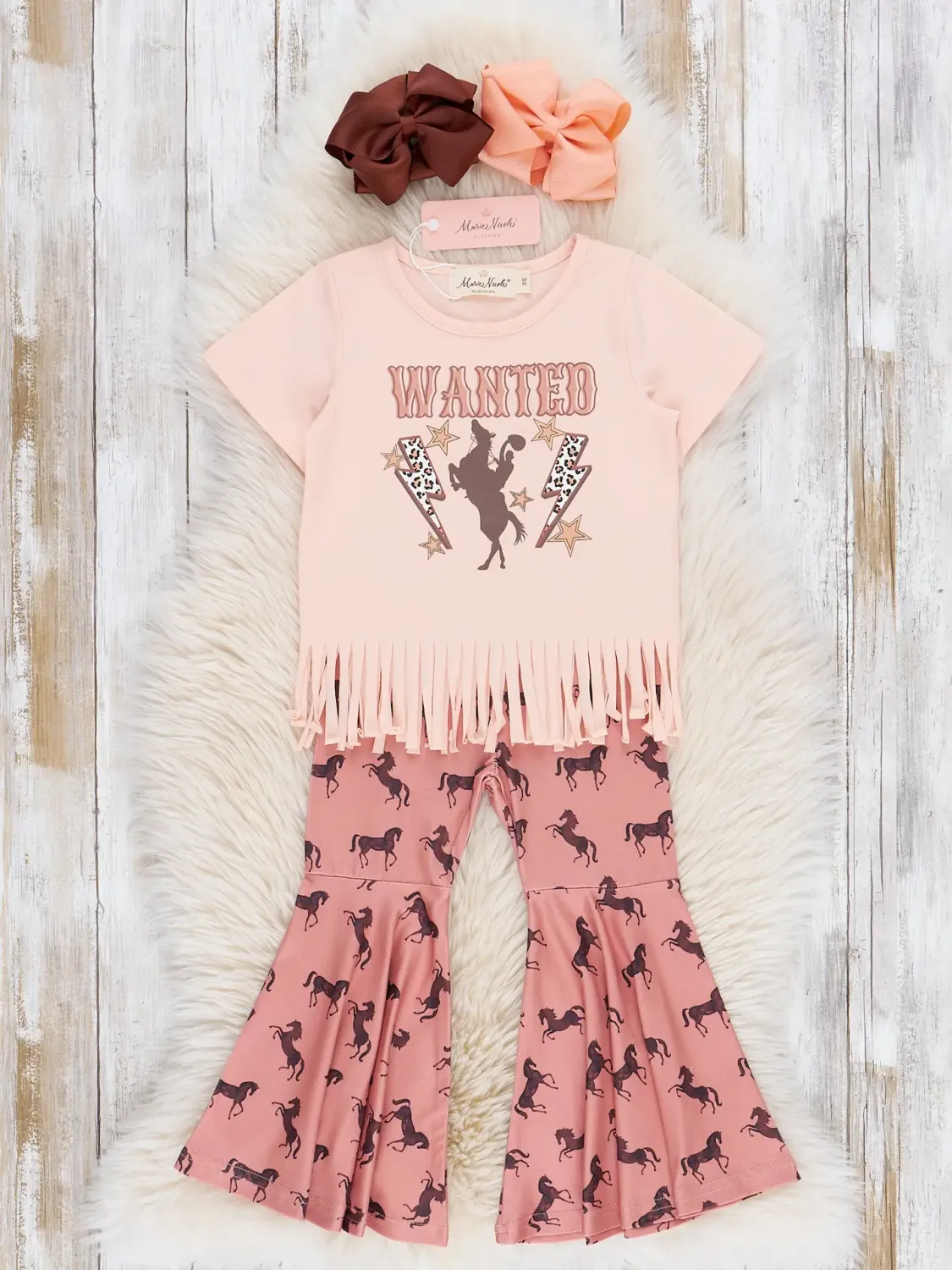 Wanted Outfit