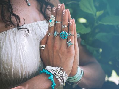 Apparel, Jewelry &amp; Accessories