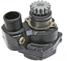 John Deere pompa wody RE68230