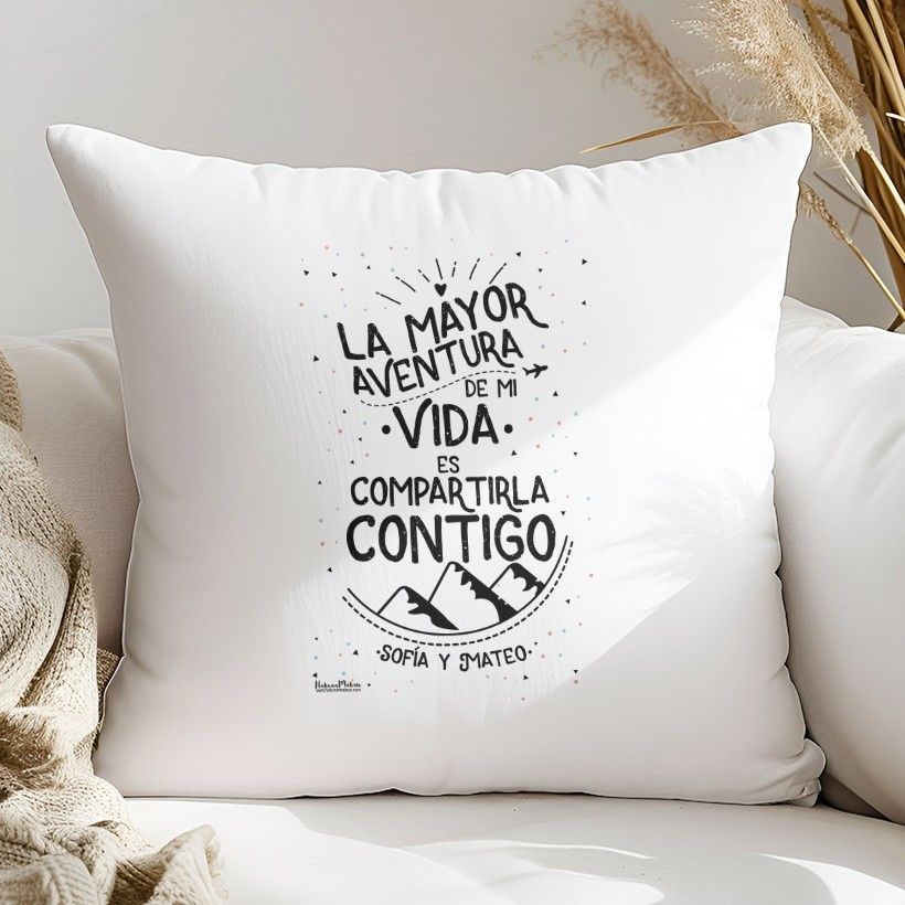 COJIN PERSONALIZADO CON CREMALLERA