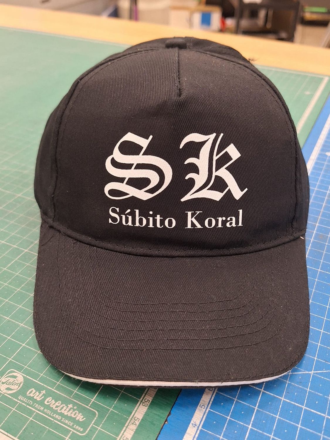 GORRAS PACK ERIS  A PARTIR DE 10  UDS