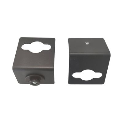Befestigungslasche zu Schneikel SMART PDU, 45/50 Werkzeuglose Montageknöpfe mit abnehmbarem 90°-Winkel