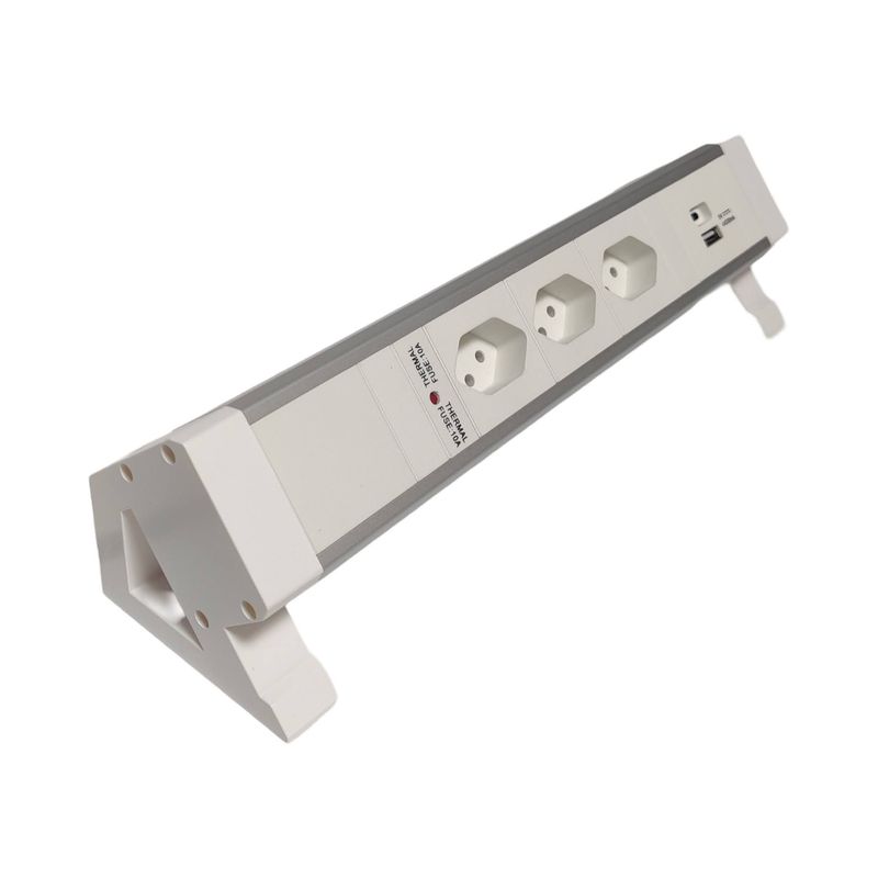 PDU Desk-Mountain, 3 x T13 weiss, 1 x USB Charger A+C, Thermal Fuse 10A