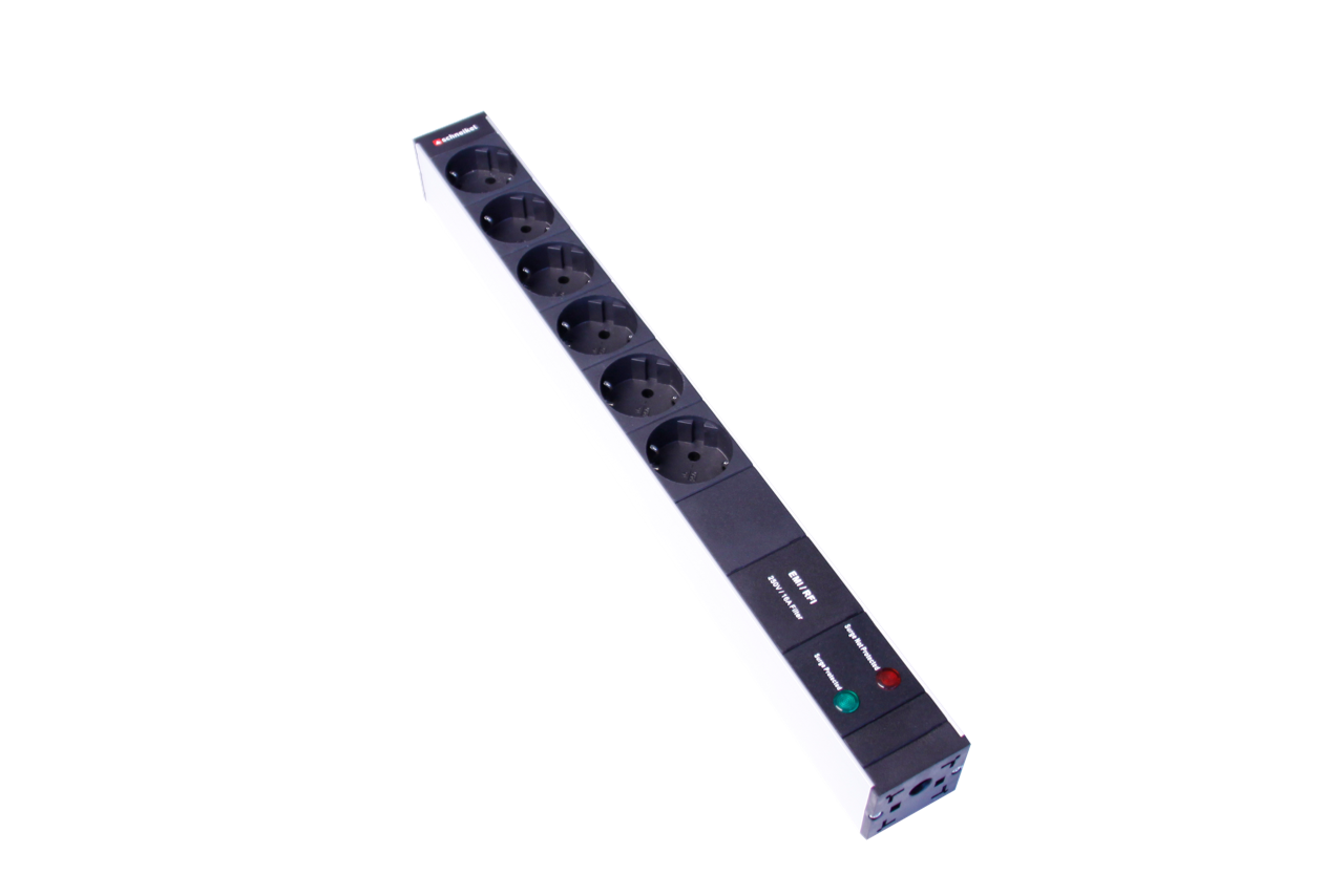 Steckdosenleiste 19" 1HE 6xTyp F (CEE 7/3) schwarz, Stecker Typ F (CEE 7/4) mit Überspannungsschutz und Filter