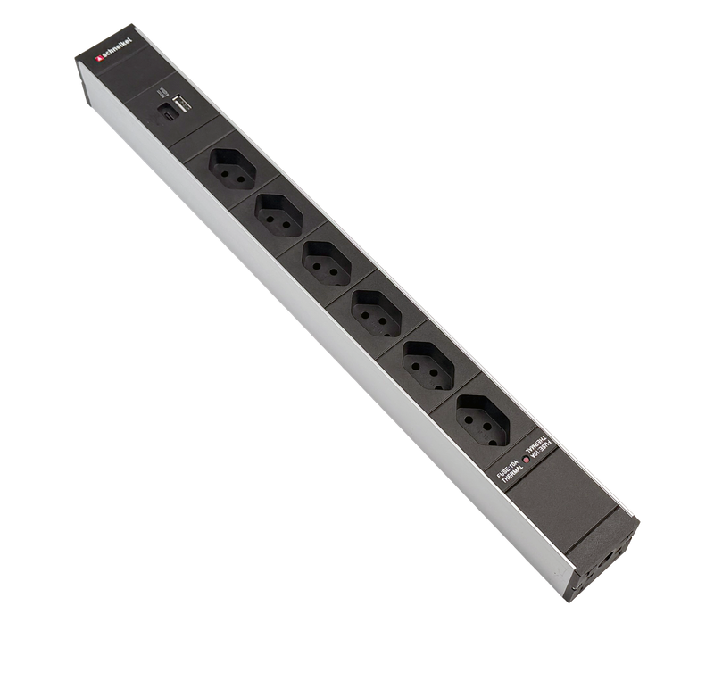 Steckdosenleiste 19" 1HE, 6 x T13 schwarz, USB-Charger A+C, Thermal Fuse 10A