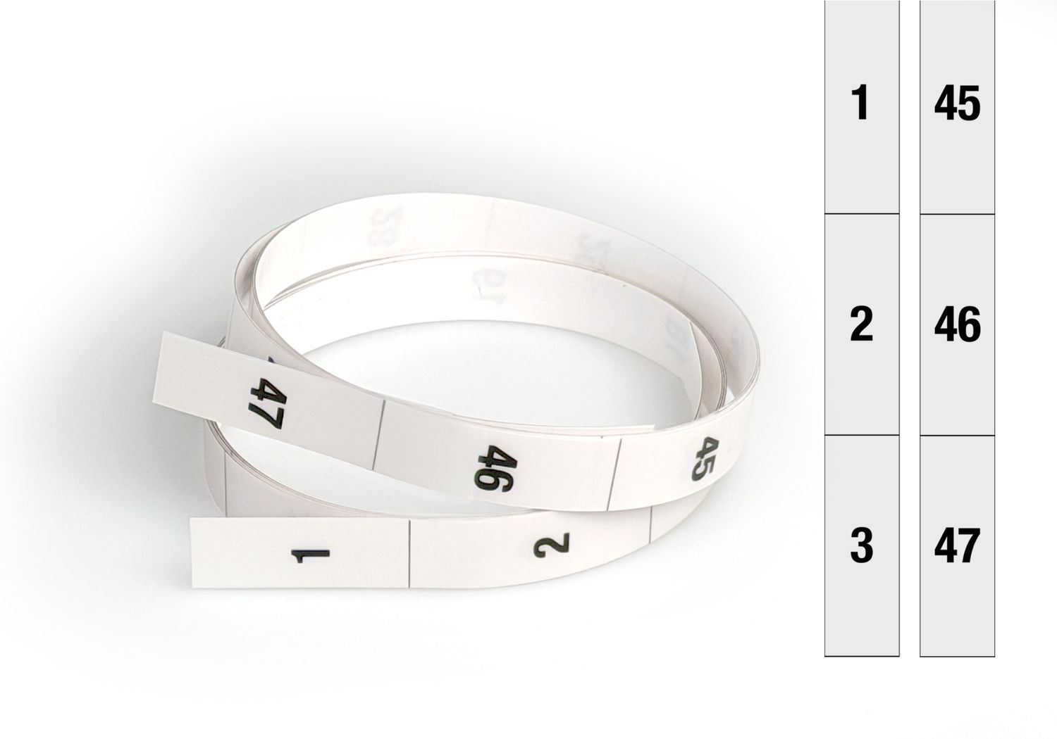 HE Bezeichnungsstreifen 1-47HE, von oben nach unten, transparenter Hintergrund, schwarze Schrift