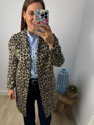 Abrigo leopardo