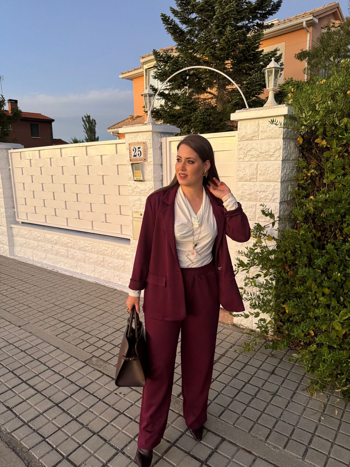 Traje Botón