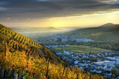 Herbstlicher Blick zum Kalvarienberg