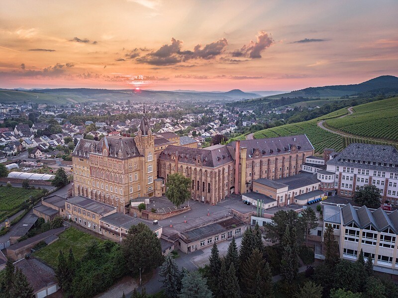 Blick auf das ehemalige Kloster Calvarienberg