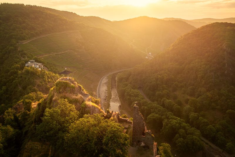 Burg Are in Nahaufnahme