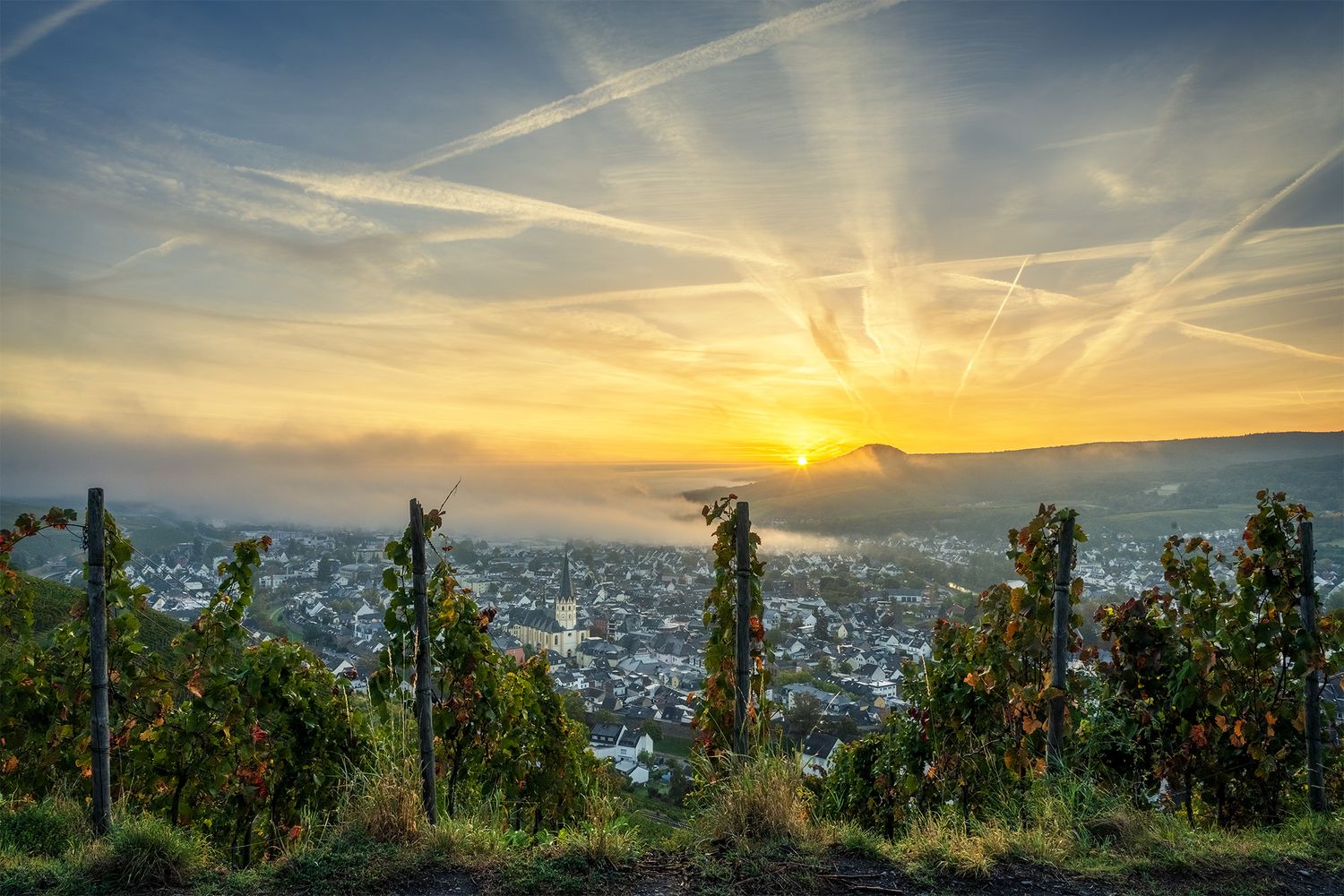 Nebliger Blick über Bad Neuenahr-Ahrweiler