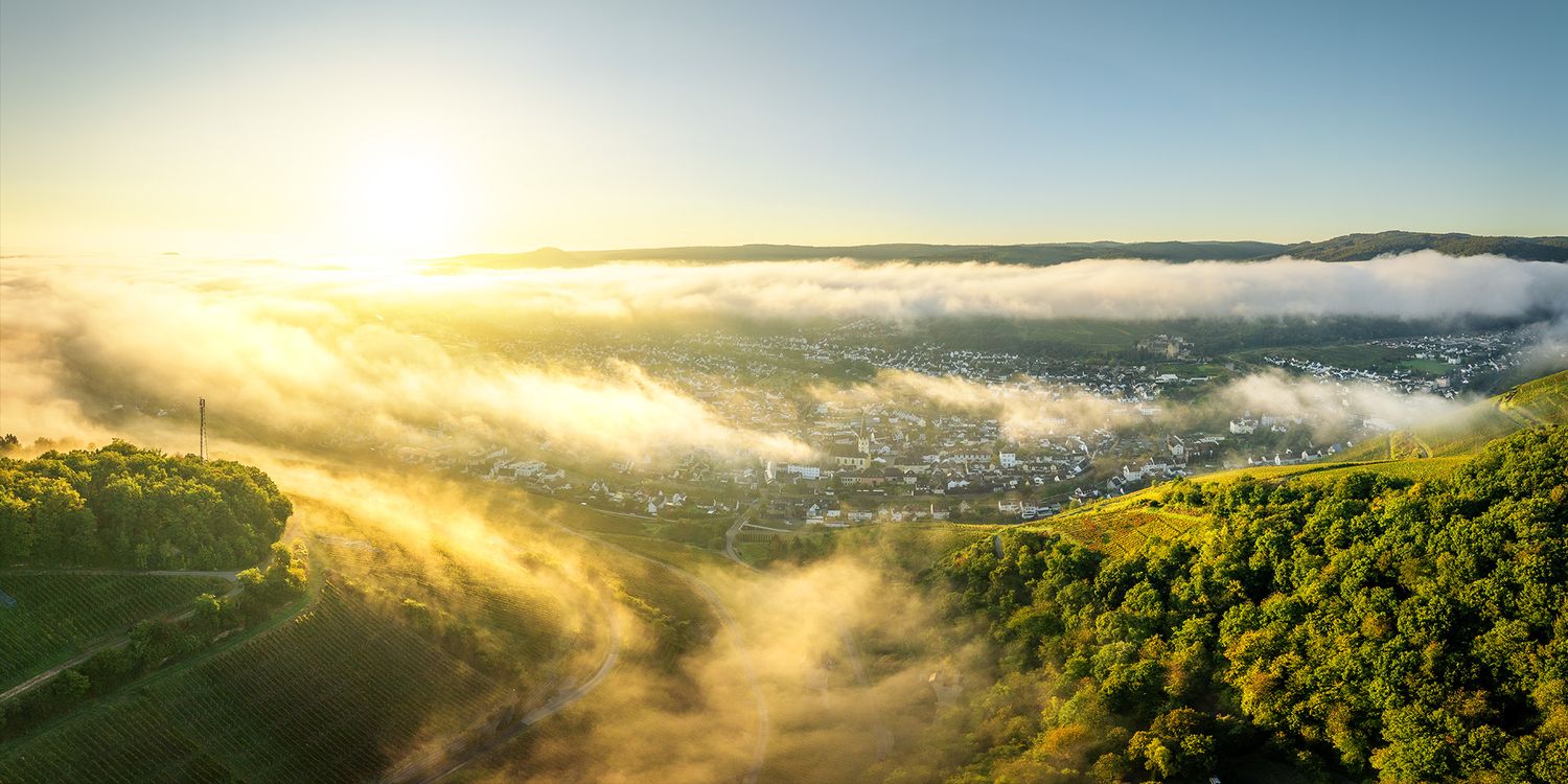 Ahrweiler im Nebel