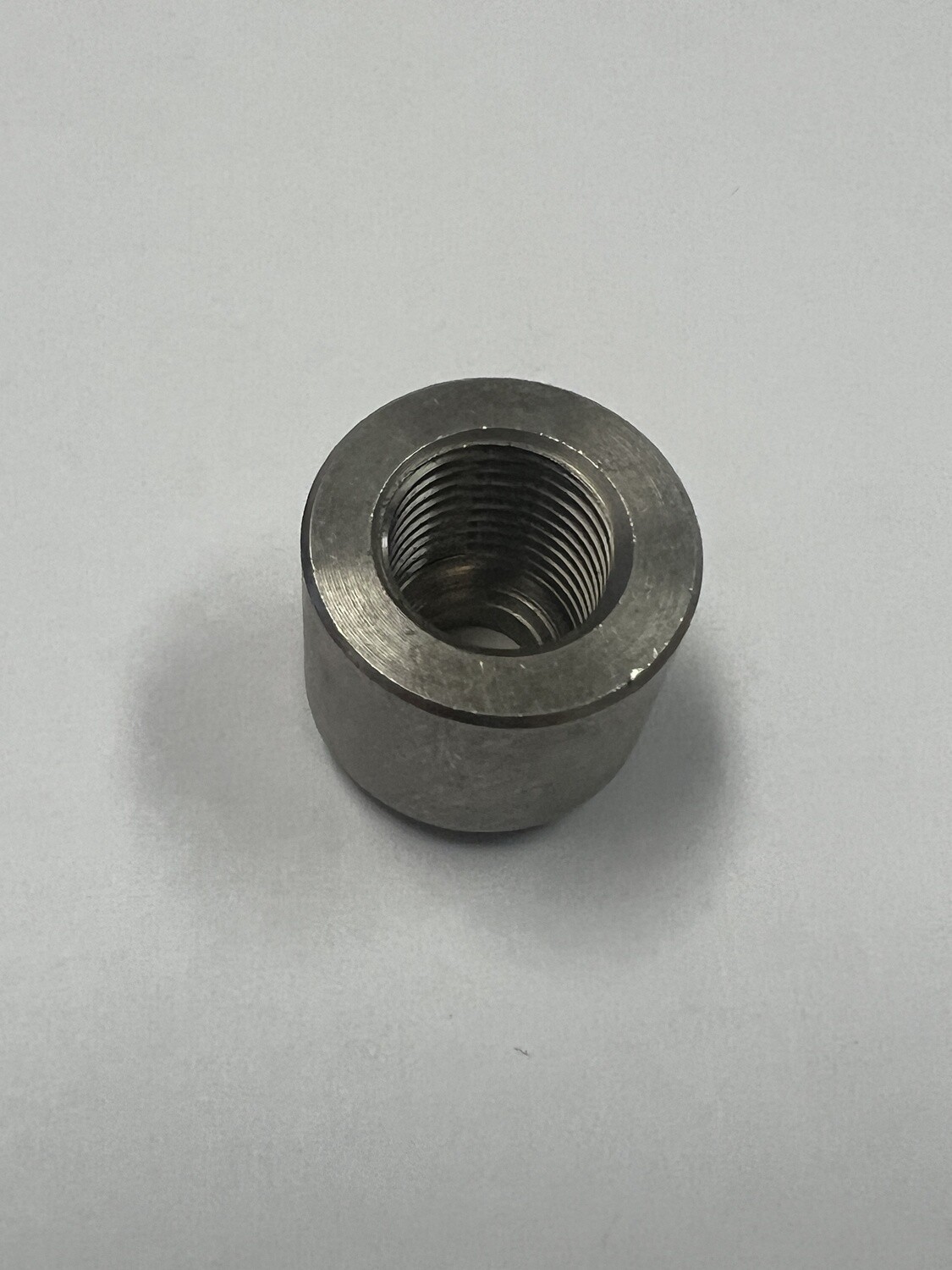 DPF WELD BUNG/SENSOR PORT AFM DDE23539605. 12mmx1.25mm
