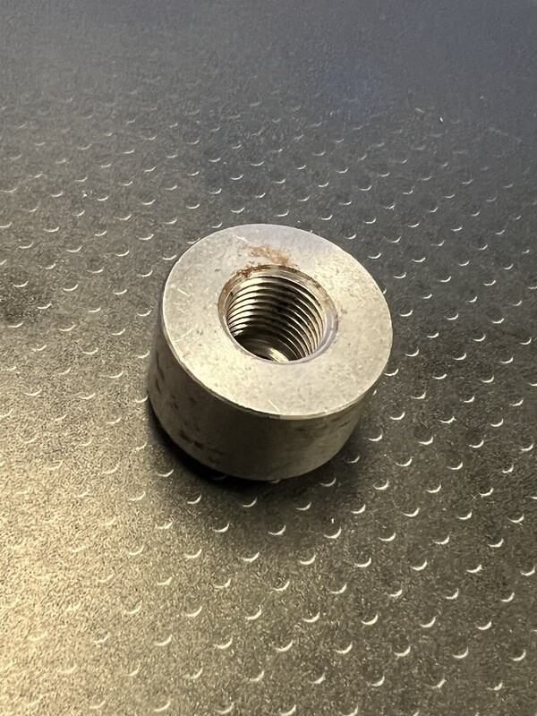 Weld Bung - M12 X 1.25, 1 Weld Bung - M12 X 1.25, 1" OD, .71" H, Flat Flare Stepped