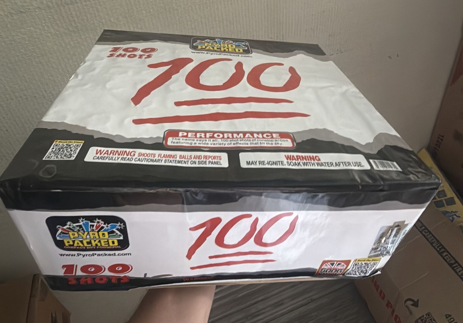 100 EMOJI