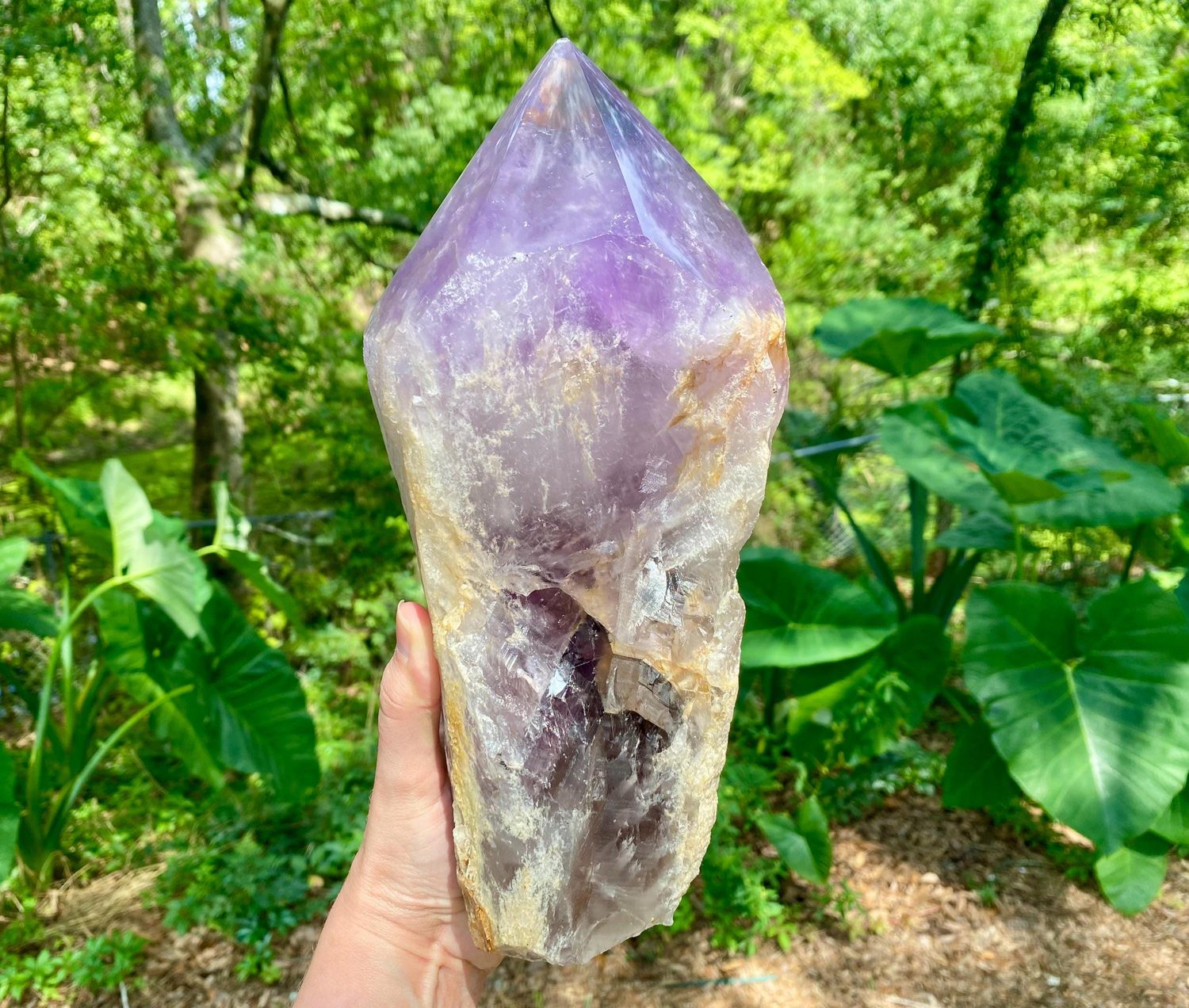 Wonderful Self-standing Amethyst Point. Raw Amethyst Generator. Large  Obelisk Amethyst Tower Crystal. Great for Meditation and Home Decor.