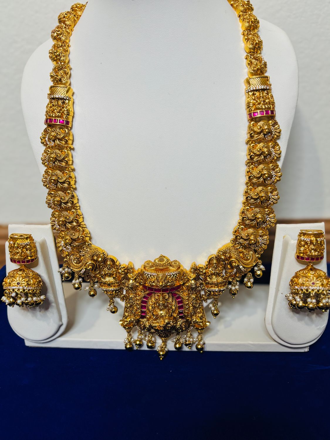 Jadau Temple Haram Set