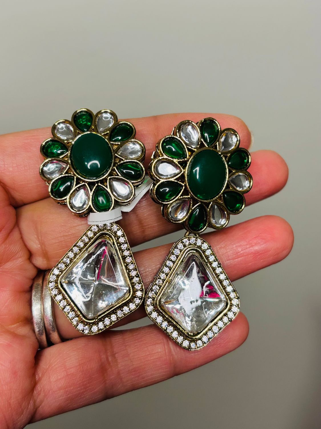 Elegant kundan Earrings