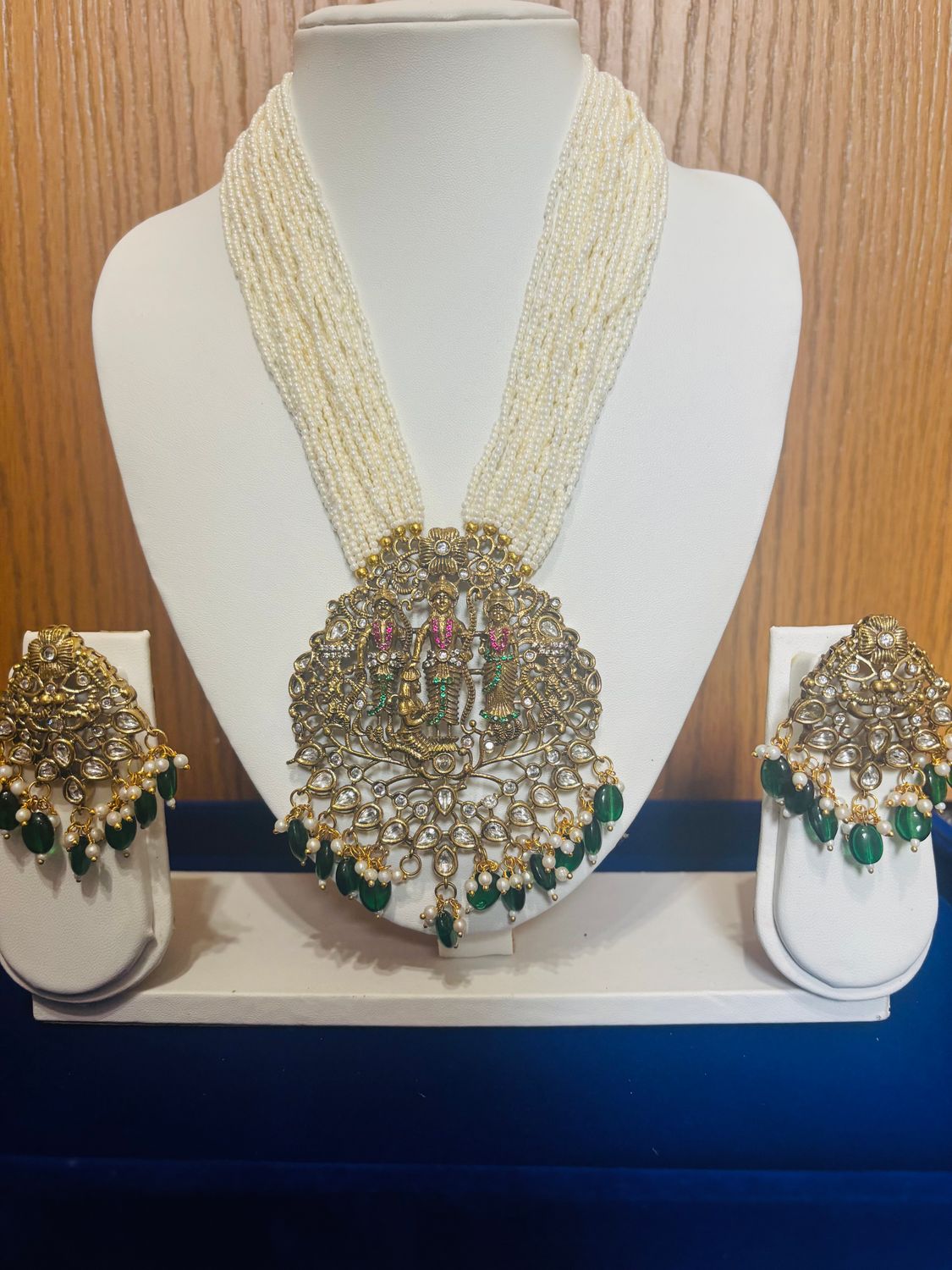 Temple-style Haram Set